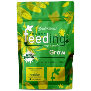 Green House Powder Feeding Grow